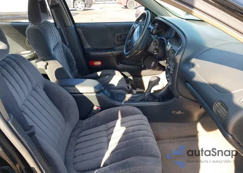 1998 Pontiac Grand Prix Gt z USA, uszkodzony, nr VIN 1G2WP52KXWF337786